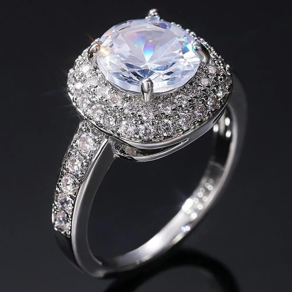▶Dainty Beautiful Classic Silver Plated Wedding/Engagement Ring for Women, L014
